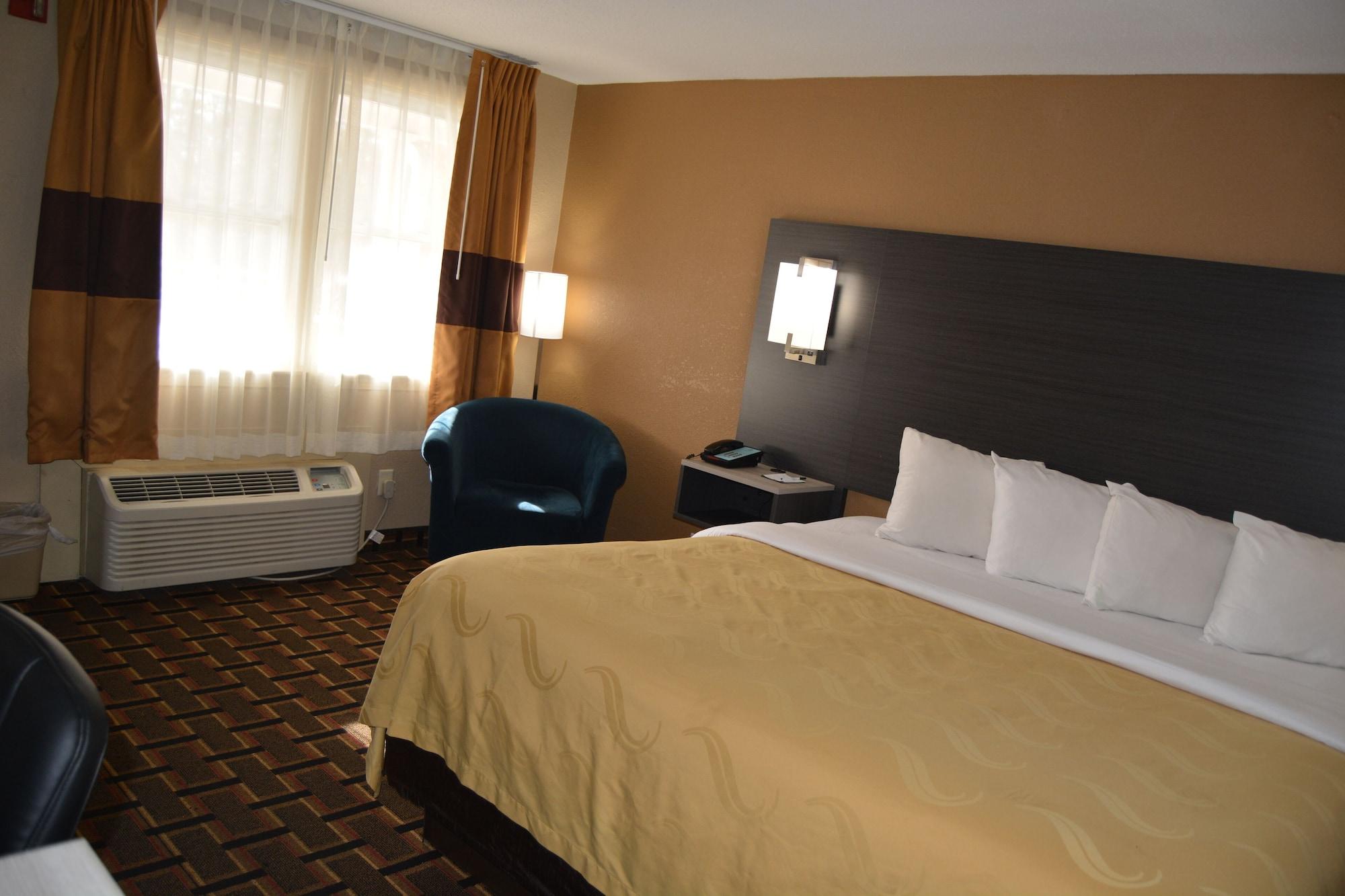 Quality Inn Raynham - Taunton Exterior foto